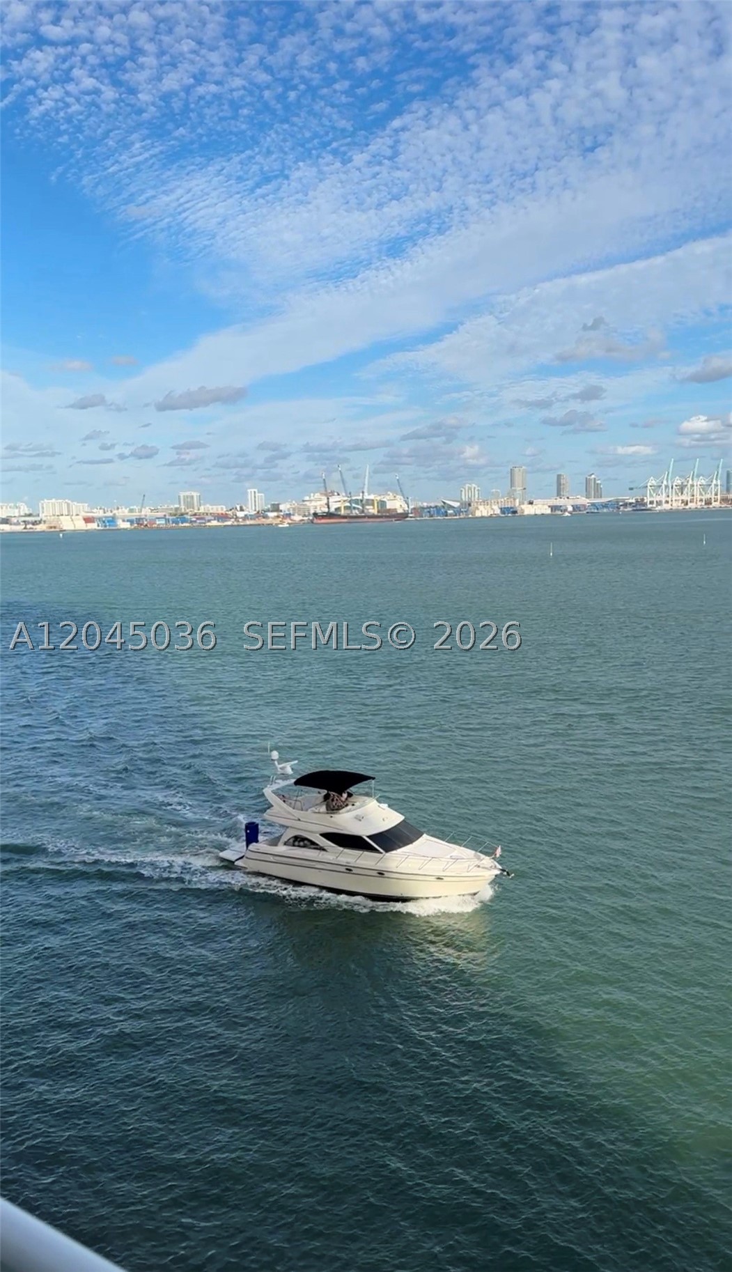 800 Claughton Island Dr #502, Miami FL 33131