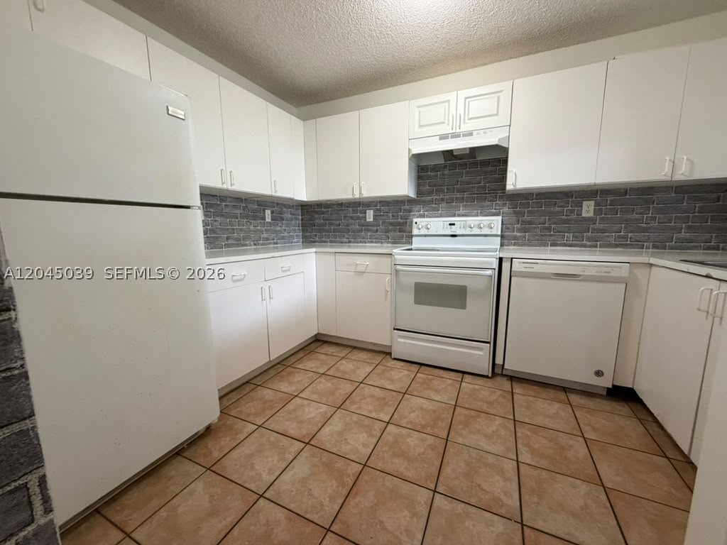 8851 NW 119th St #6201, Hialeah Gardens FL 33018