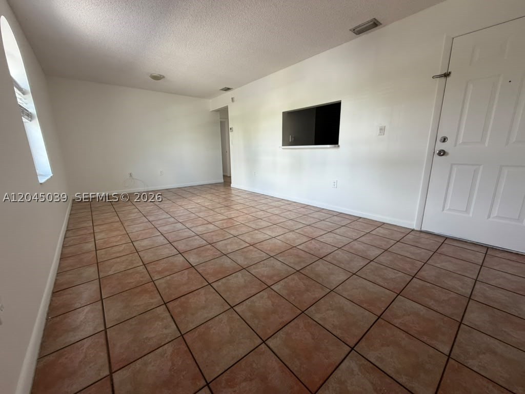 8851 NW 119th St #6201, Hialeah Gardens FL 33018