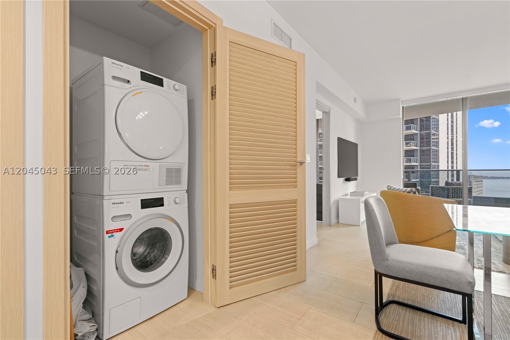 1000 E Brickell Plz #3803, Miami FL 33131