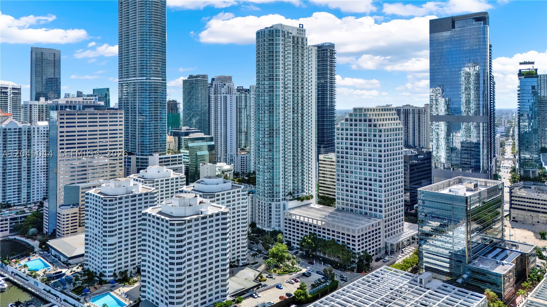 950 Brickell Bay Dr #802, Miami FL 33131