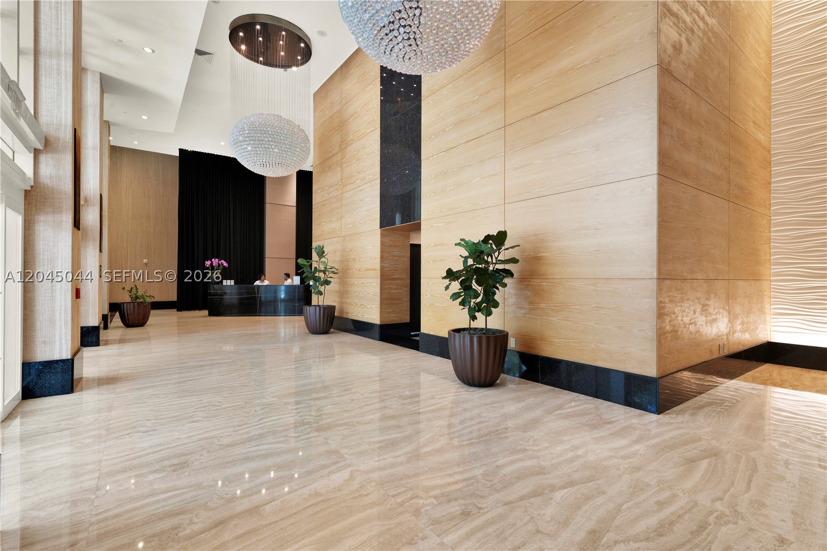 950 Brickell Bay Dr #802, Miami FL 33131