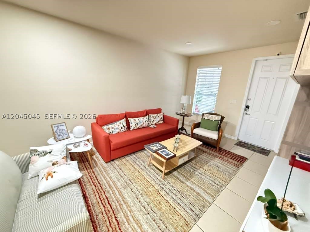 9572 SW 169th Pl #Main House, Miami FL 33196