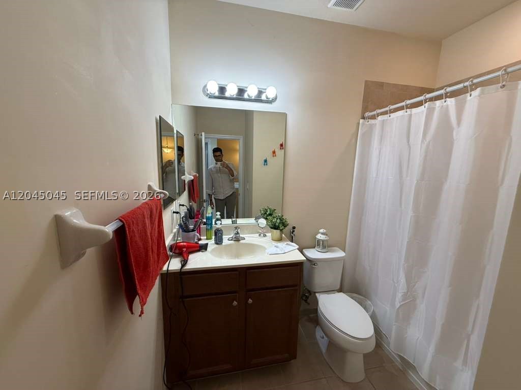 9572 SW 169th Pl #Main House, Miami FL 33196
