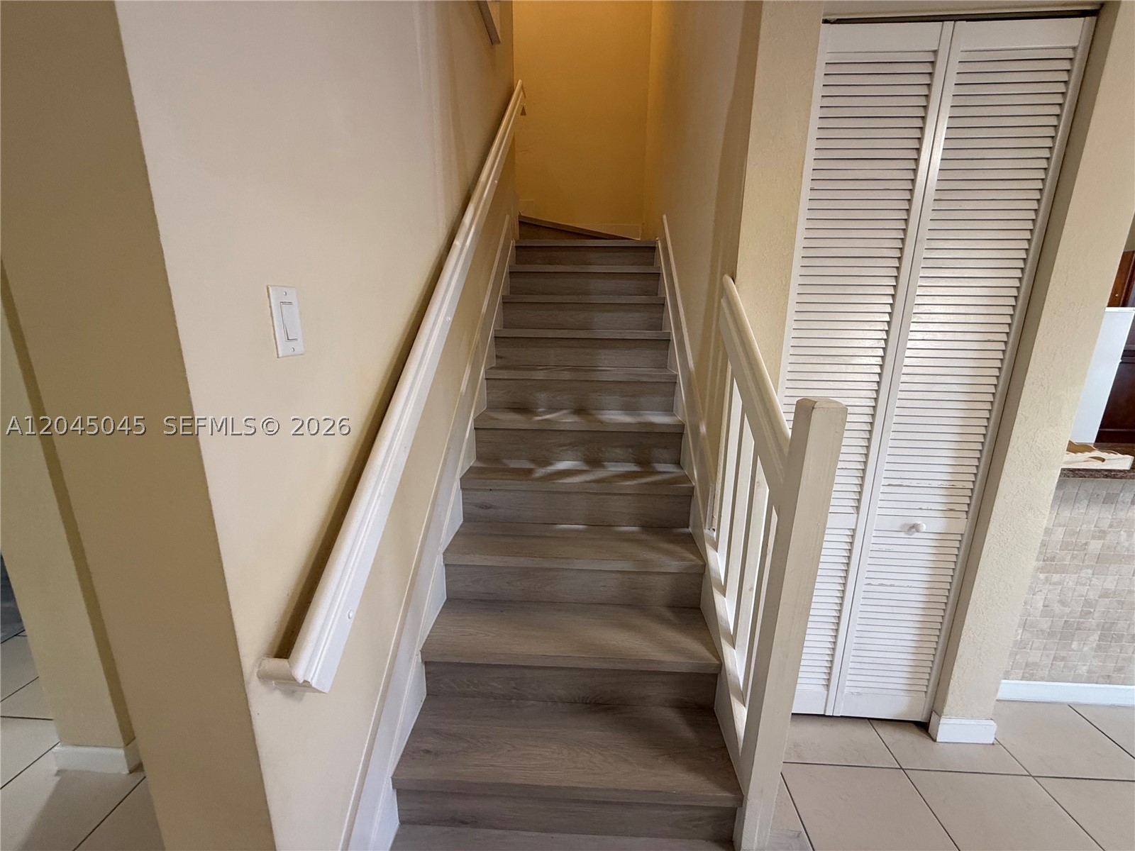 9572 SW 169th Pl #Main House, Miami FL 33196