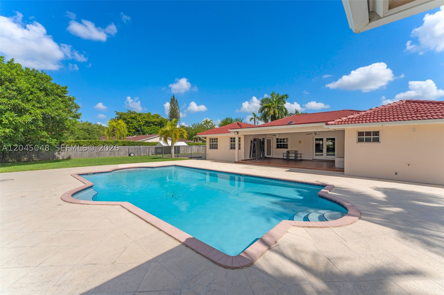 9900 SW 62nd St, Miami FL 33173