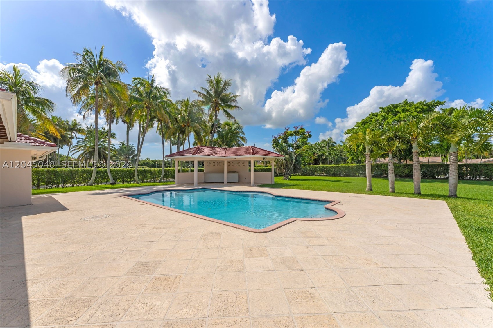 9900 SW 62nd St, Miami FL 33173