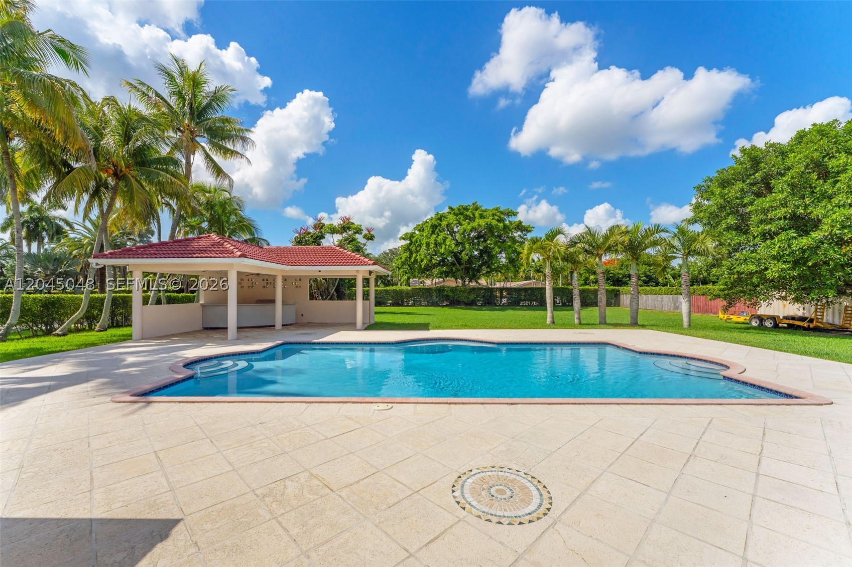9900 SW 62nd St, Miami FL 33173