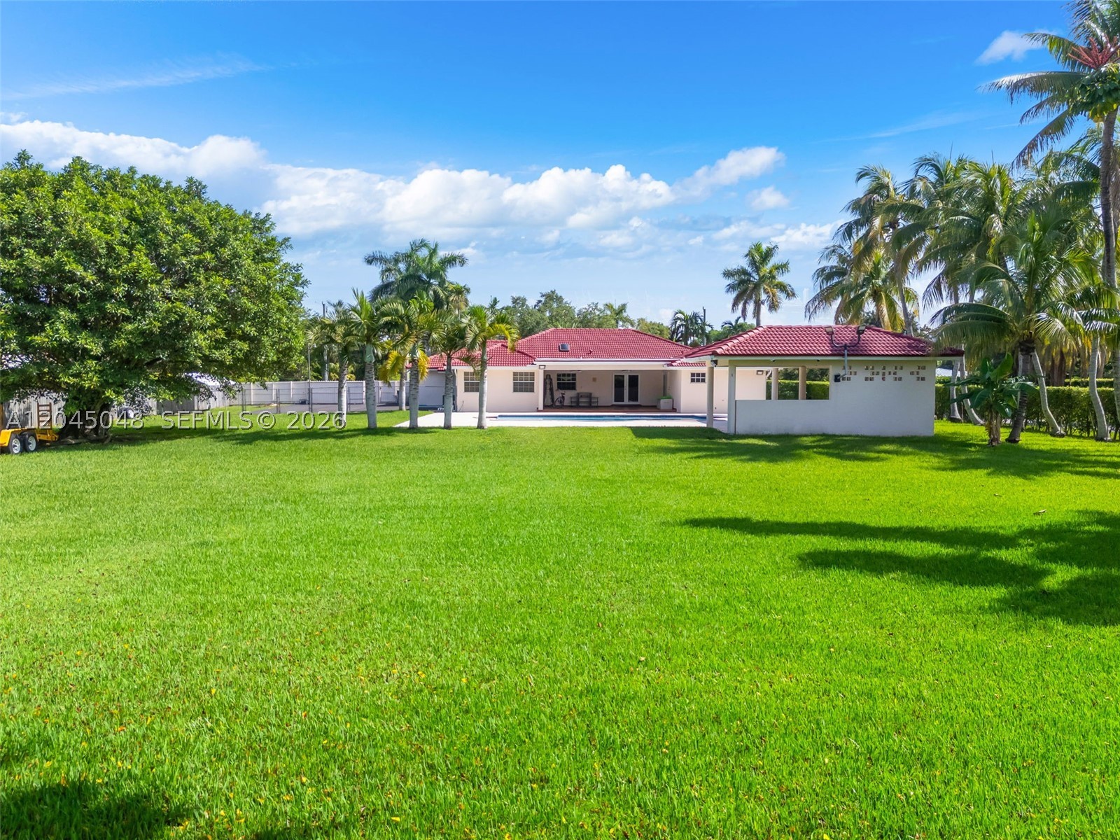 9900 SW 62nd St, Miami FL 33173