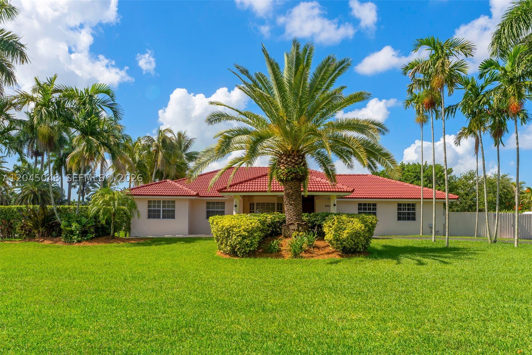 9900 SW 62nd St, Miami FL 33173