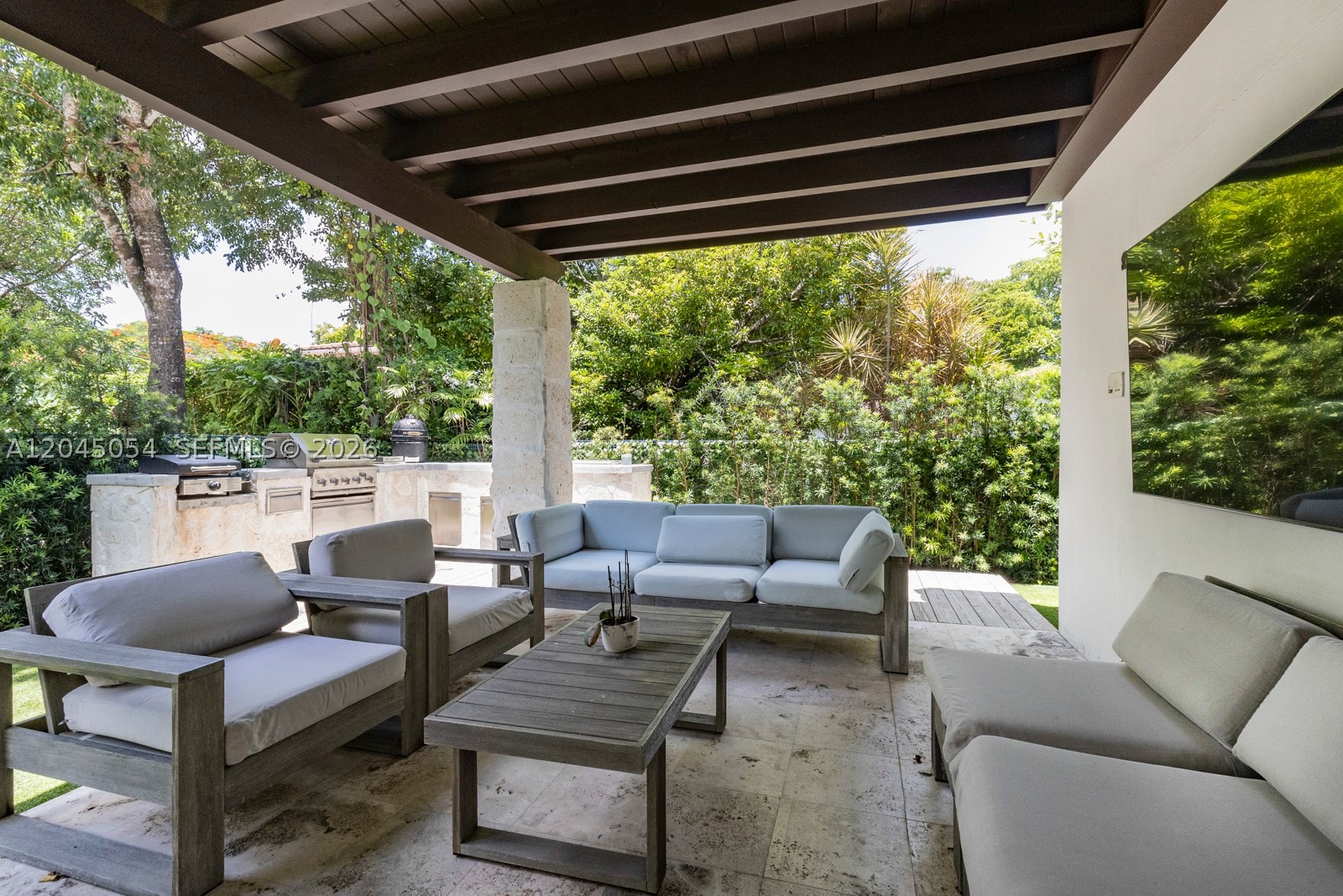 3908 Anderson Rd, Coral Gables FL 33134