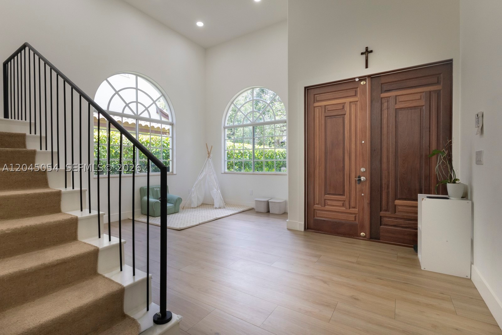 3908 Anderson Rd, Coral Gables FL 33134