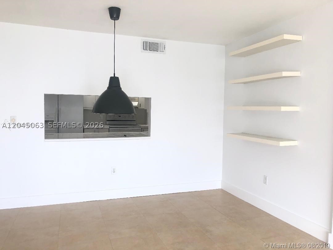 199 Ocean Lane Dr #505, Key Biscayne FL 33149
