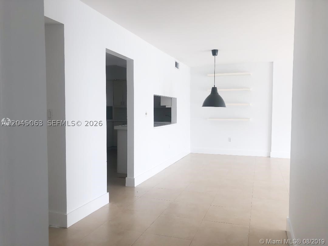 199 Ocean Lane Dr #505, Key Biscayne FL 33149