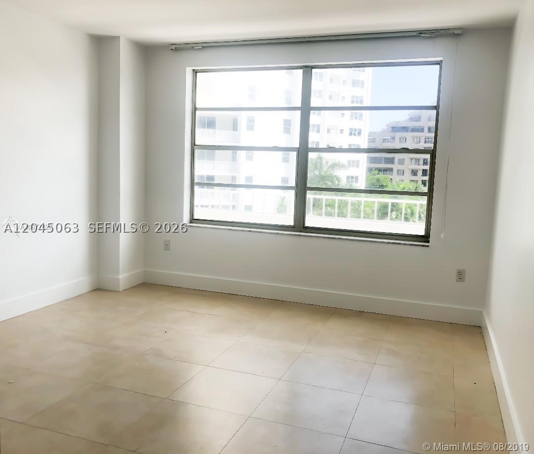 199 Ocean Lane Dr #505, Key Biscayne FL 33149