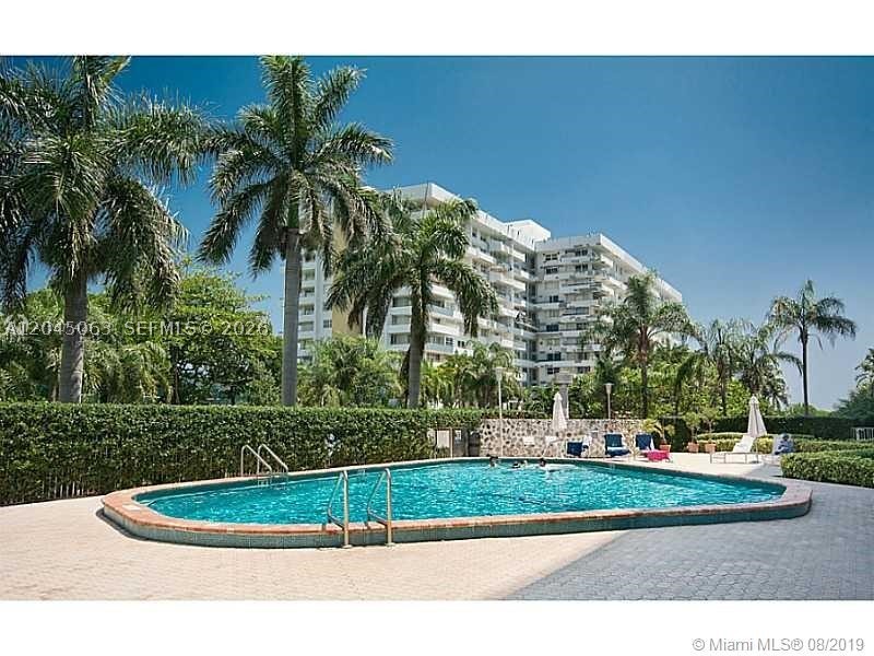199 Ocean Lane Dr #505, Key Biscayne FL 33149