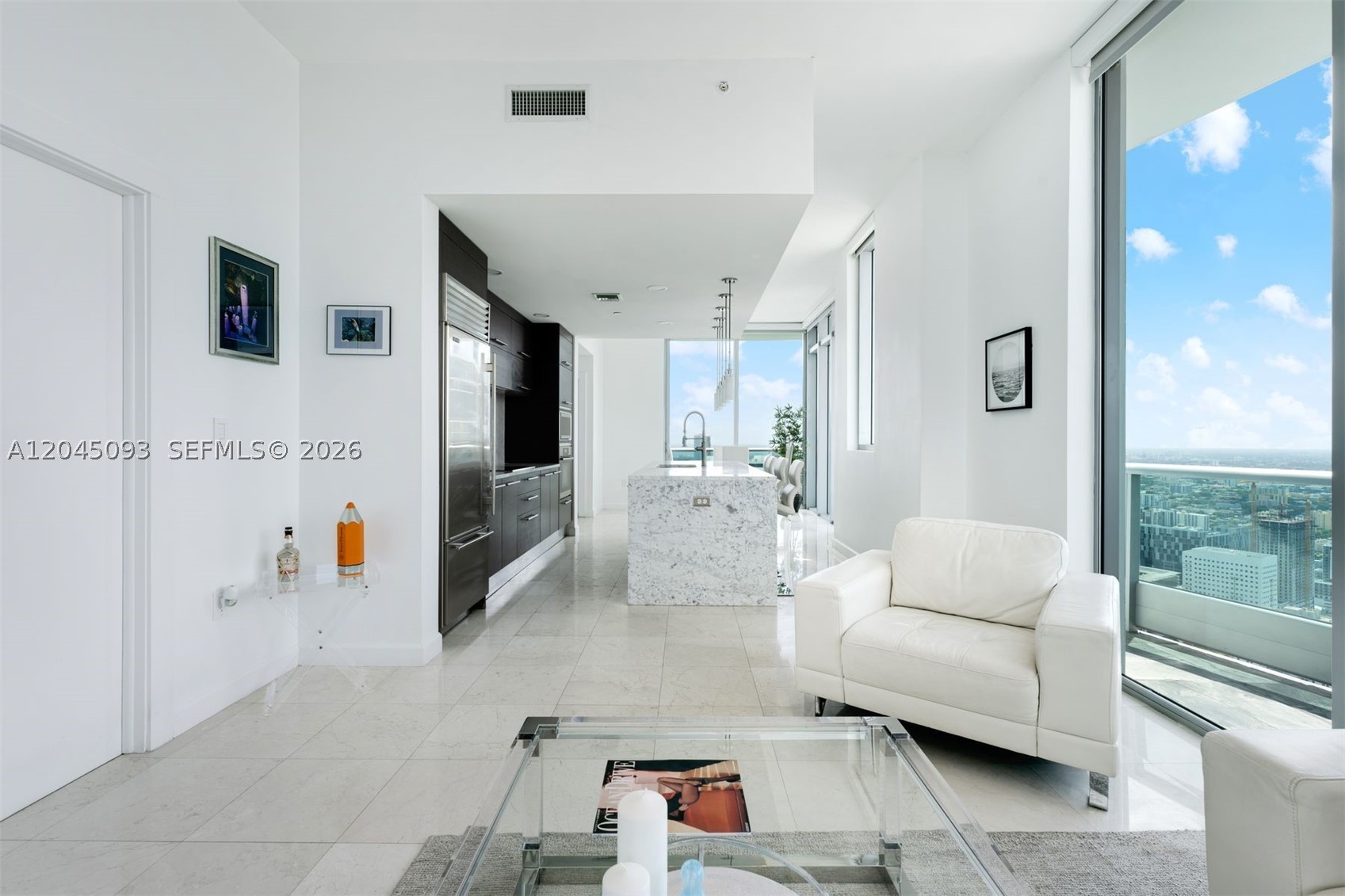 900 Biscayne Blvd #5812, Miami FL 33132