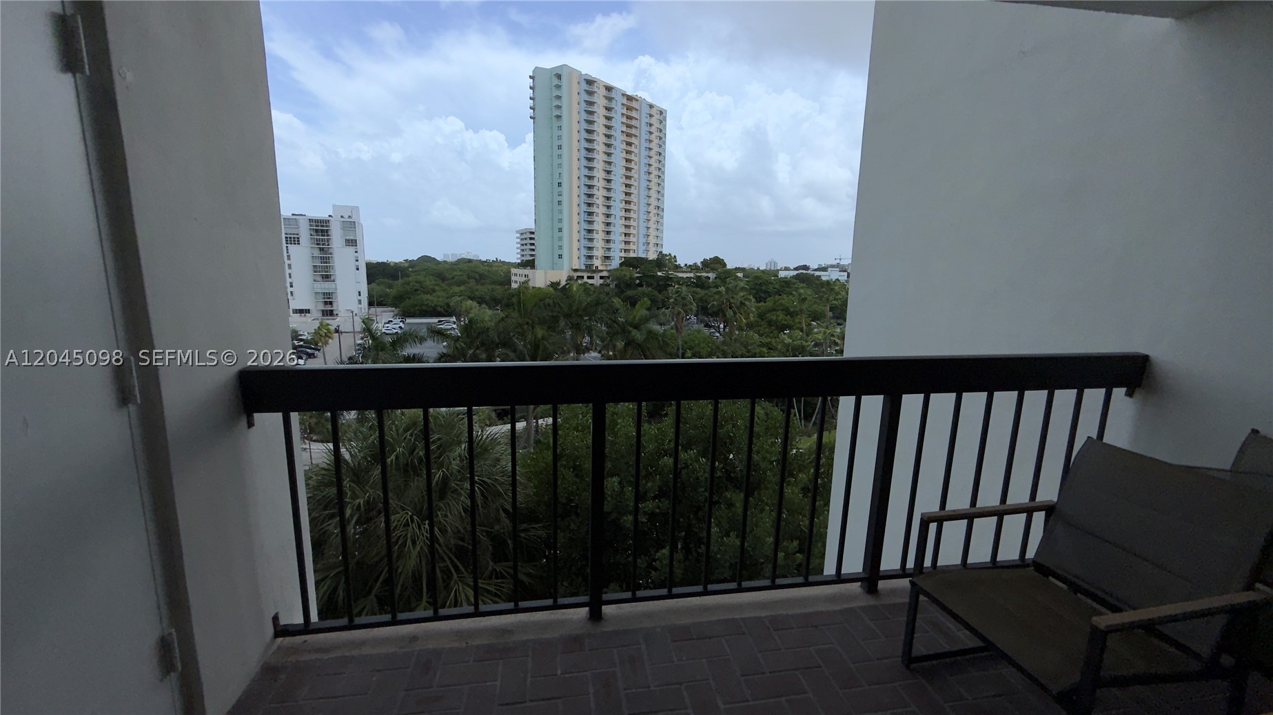 2333 Brickell Ave #614, Miami FL 33129
