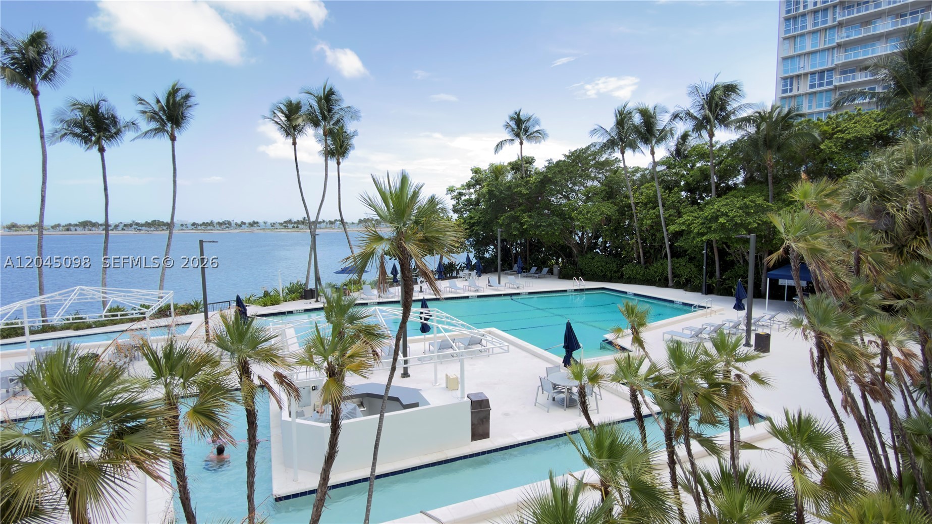 2333 Brickell Ave #614, Miami FL 33129