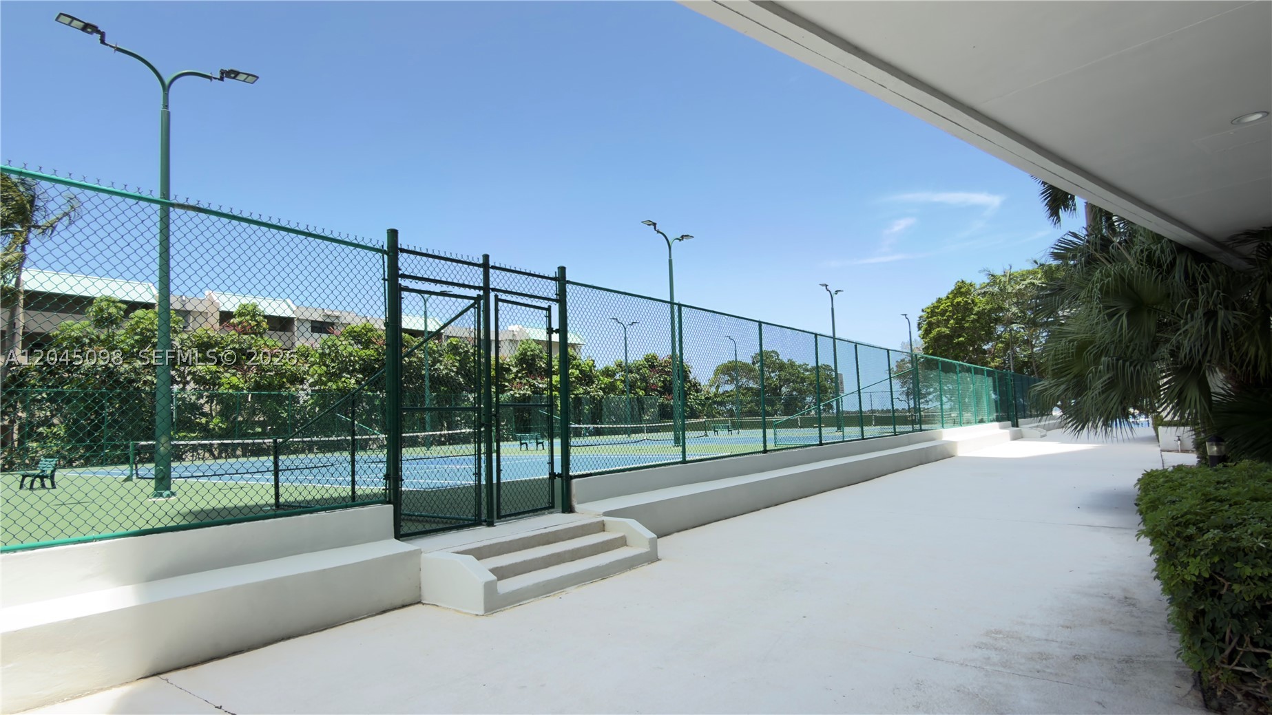 2333 Brickell Ave #614, Miami FL 33129