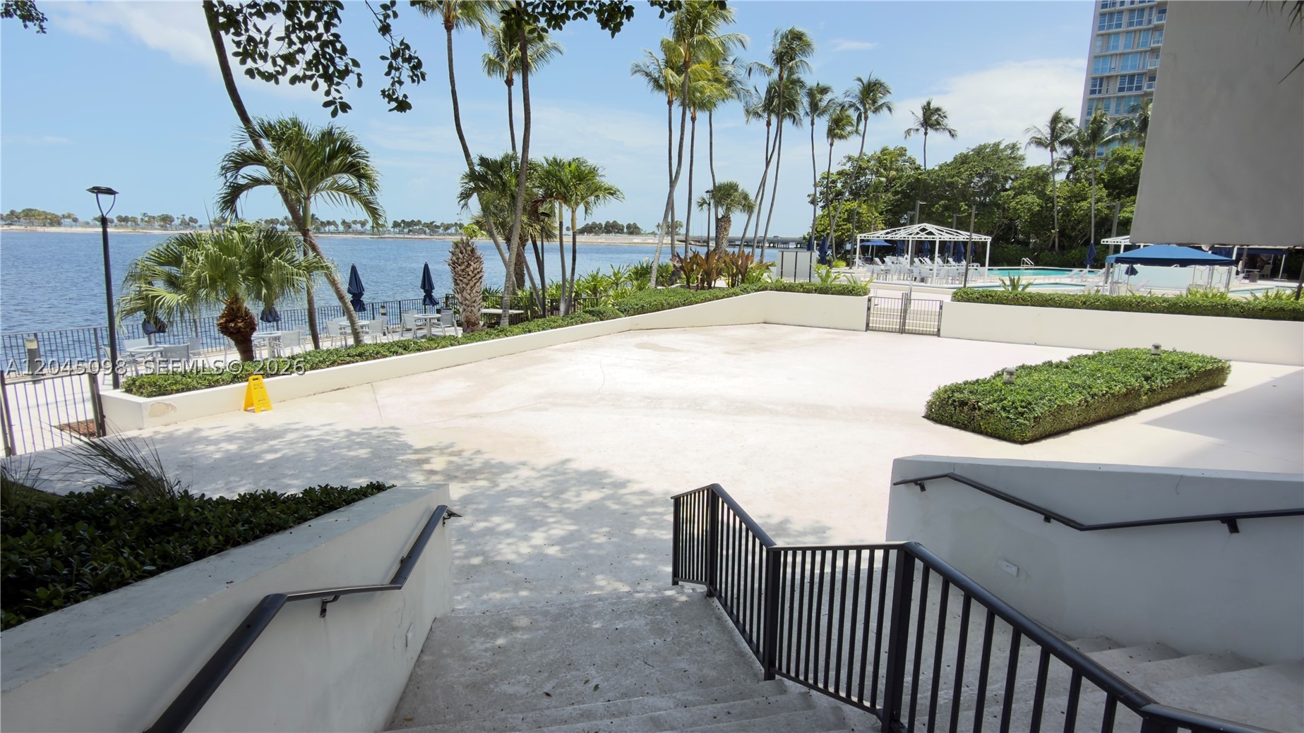 2333 Brickell Ave #614, Miami FL 33129