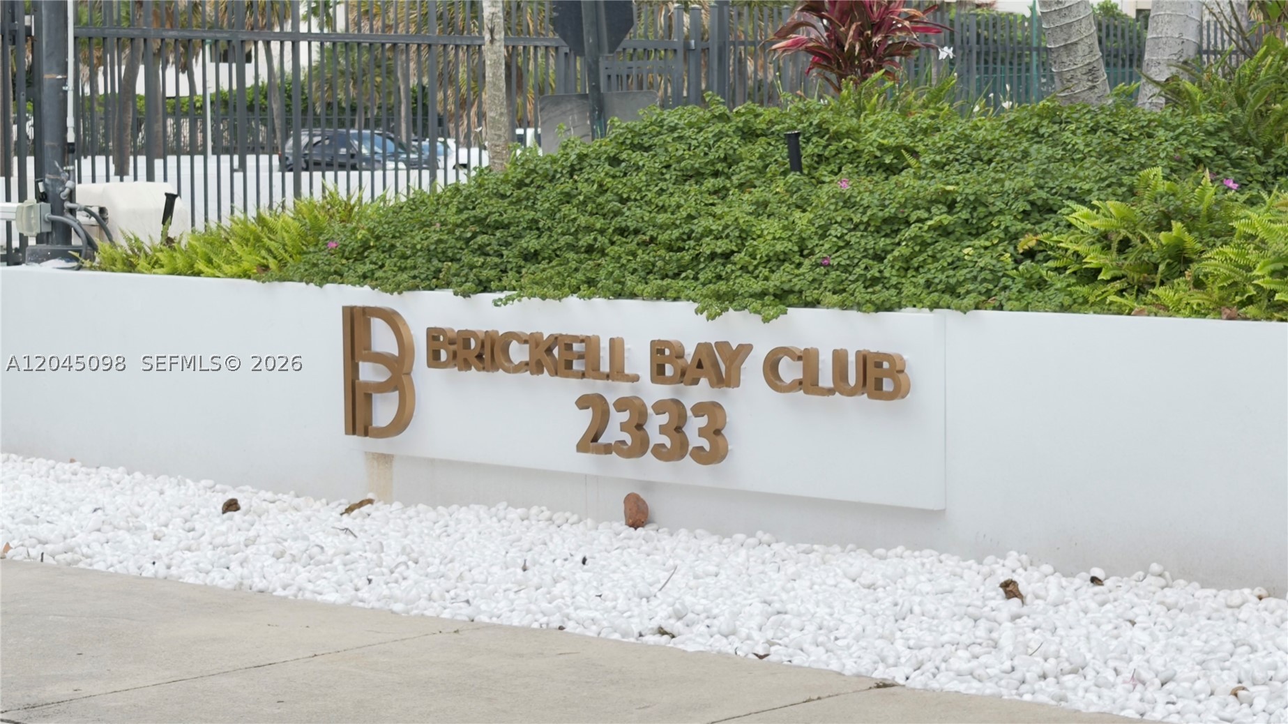 2333 Brickell Ave #614, Miami FL 33129