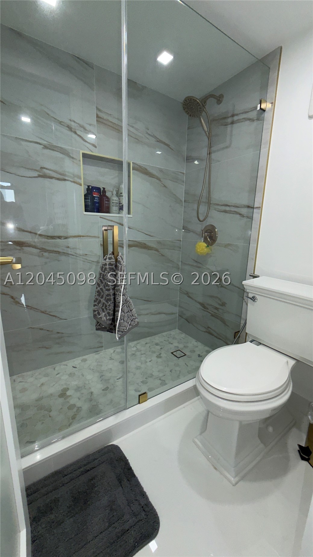 2333 Brickell Ave #614, Miami FL 33129