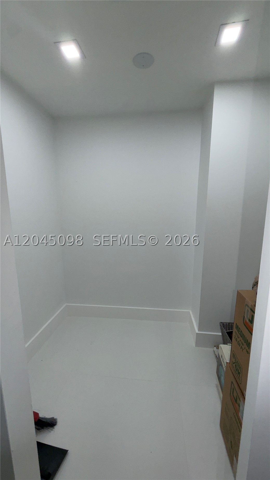 2333 Brickell Ave #614, Miami FL 33129