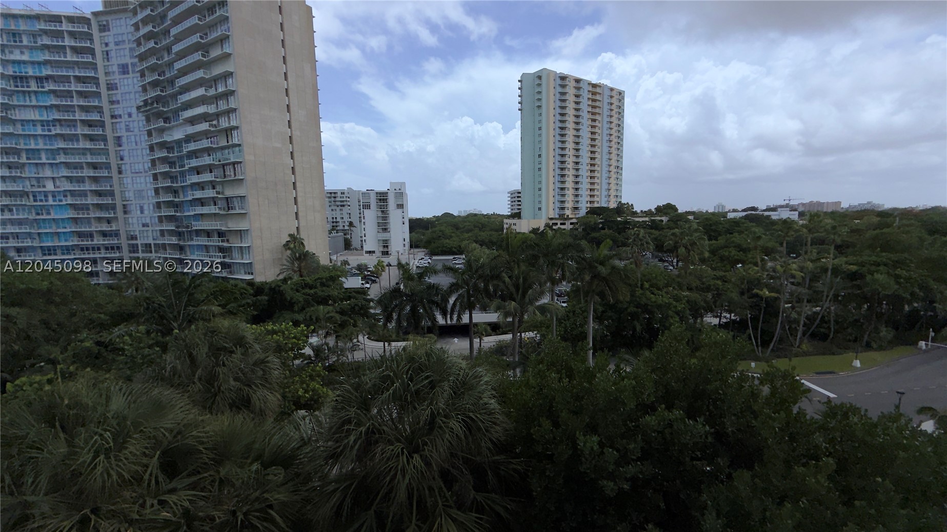 2333 Brickell Ave #614, Miami FL 33129