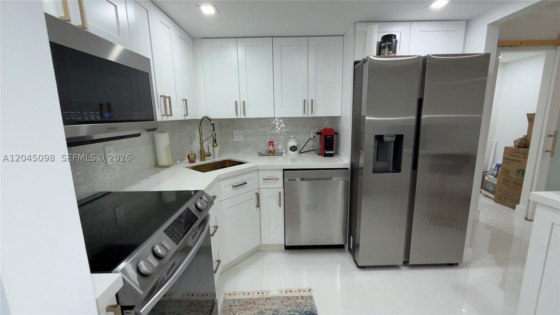 2333 Brickell Ave #614, Miami FL 33129