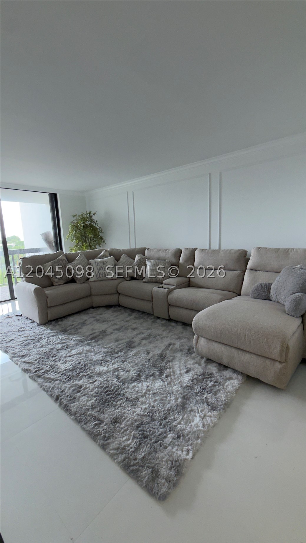 2333 Brickell Ave #614, Miami FL 33129