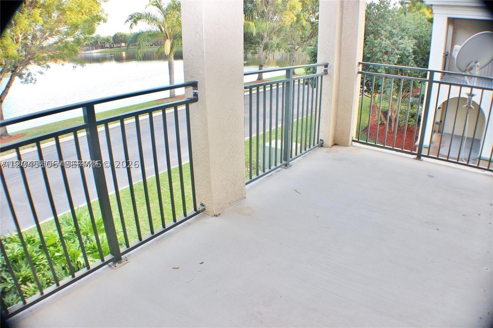 2493 Centergate Dr #204, Miramar FL 33025