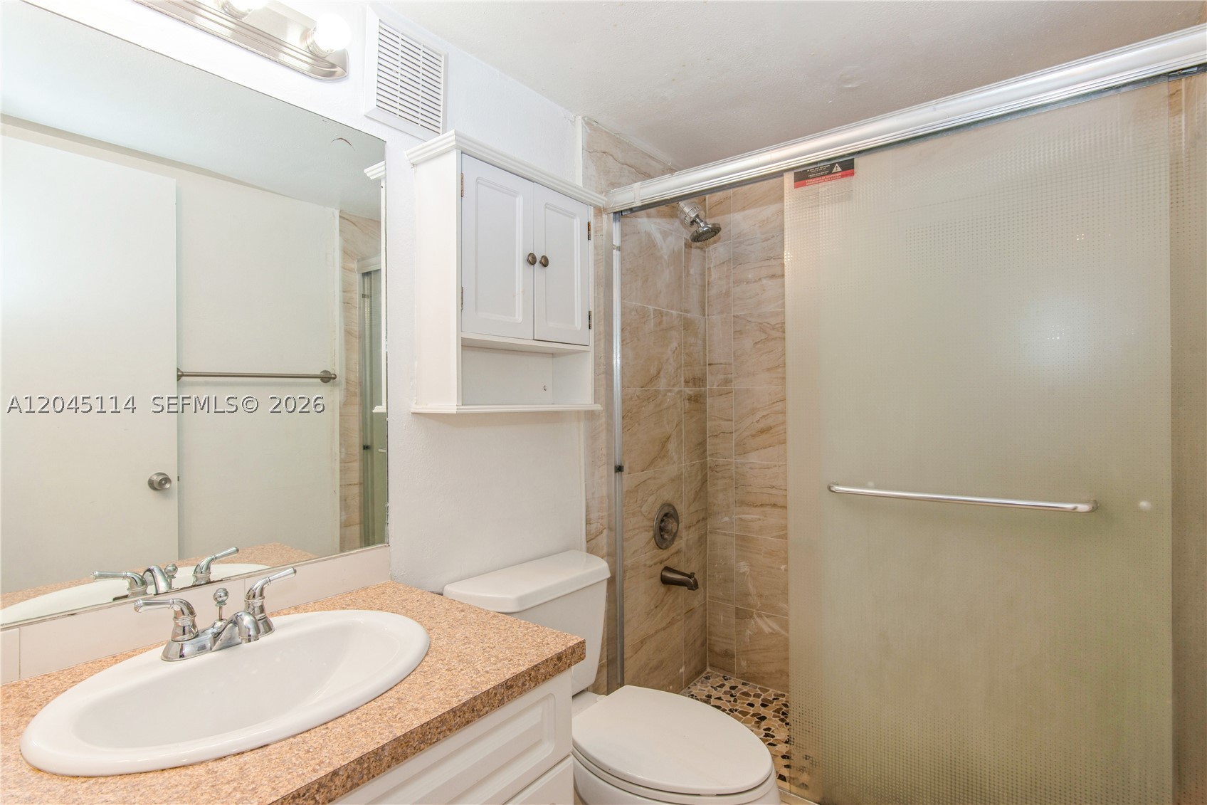 8200 SW 210th St #111, Cutler Bay FL 33189