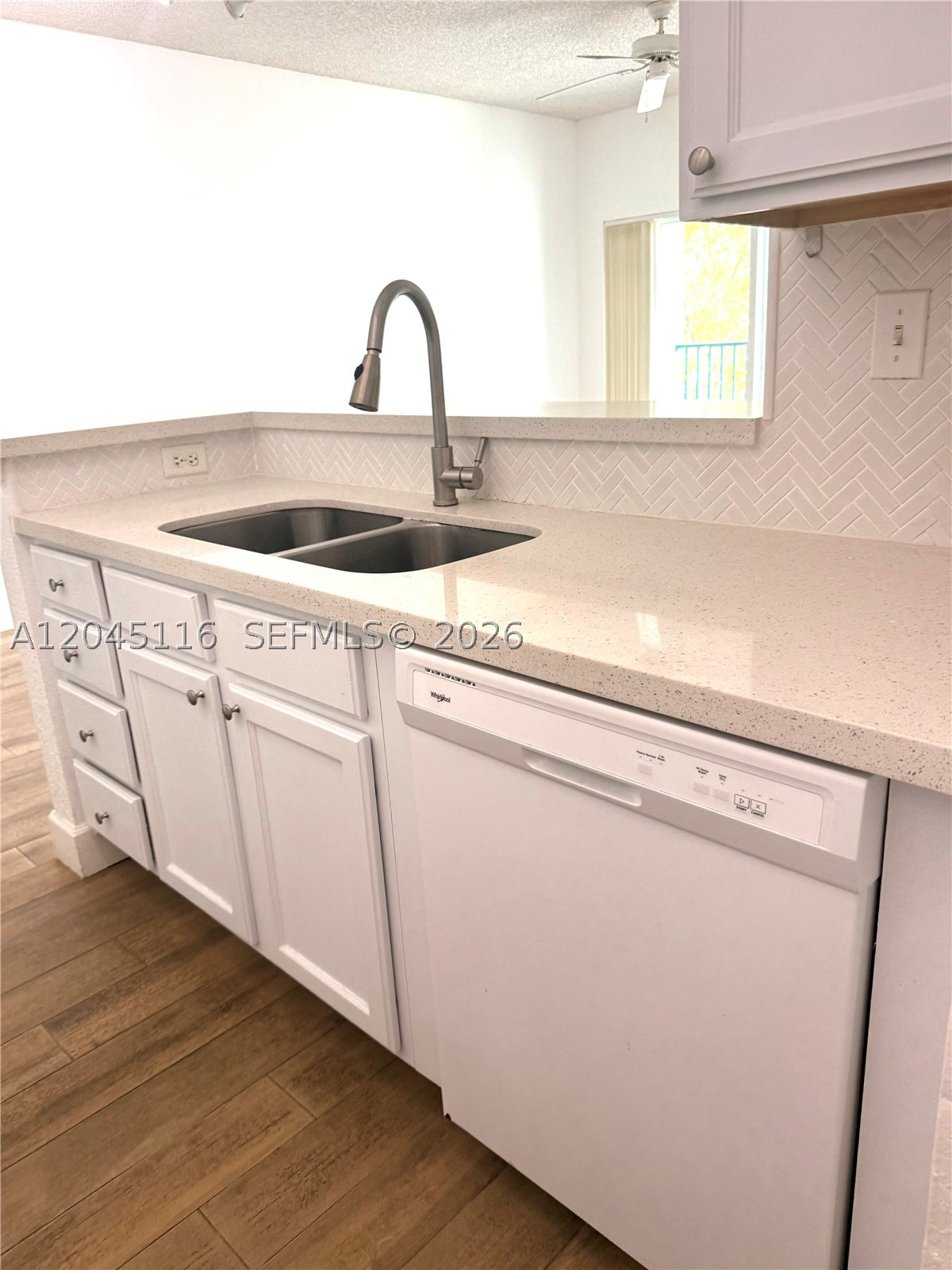 6001 SW 70th St #355, South Miami FL 33143