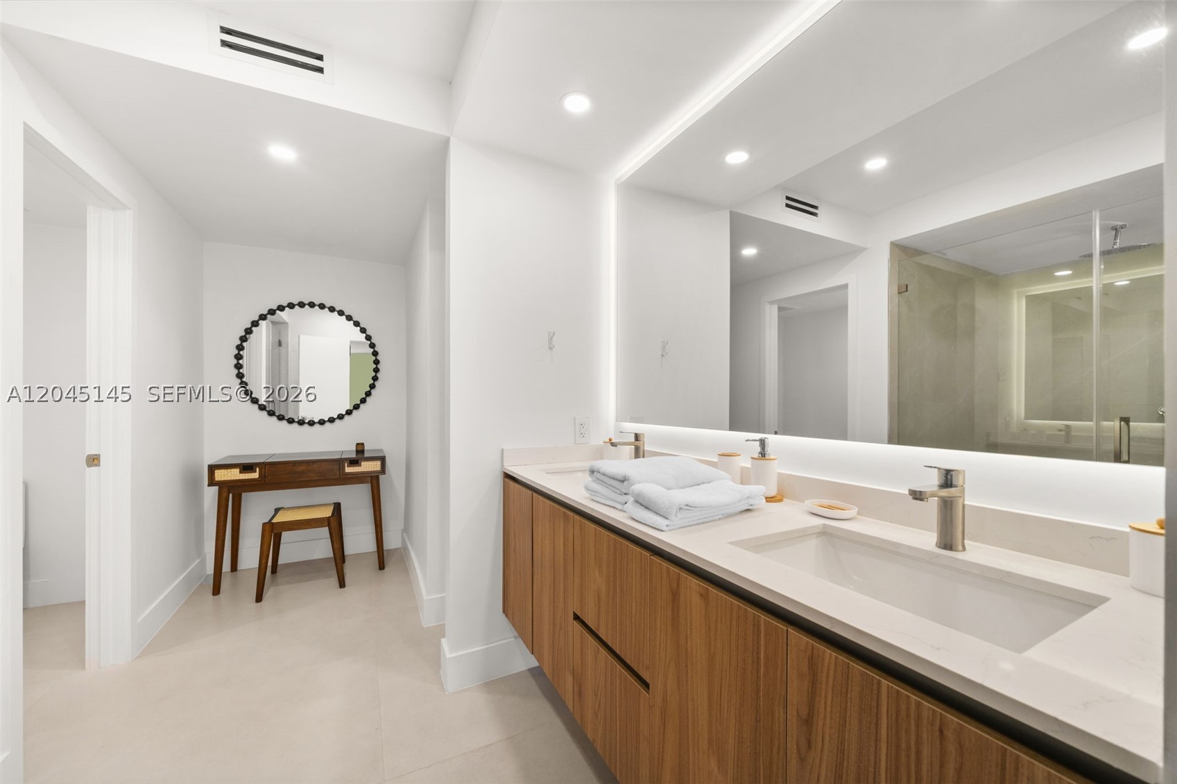 101 Crandon Blvd #371, Key Biscayne FL 33149