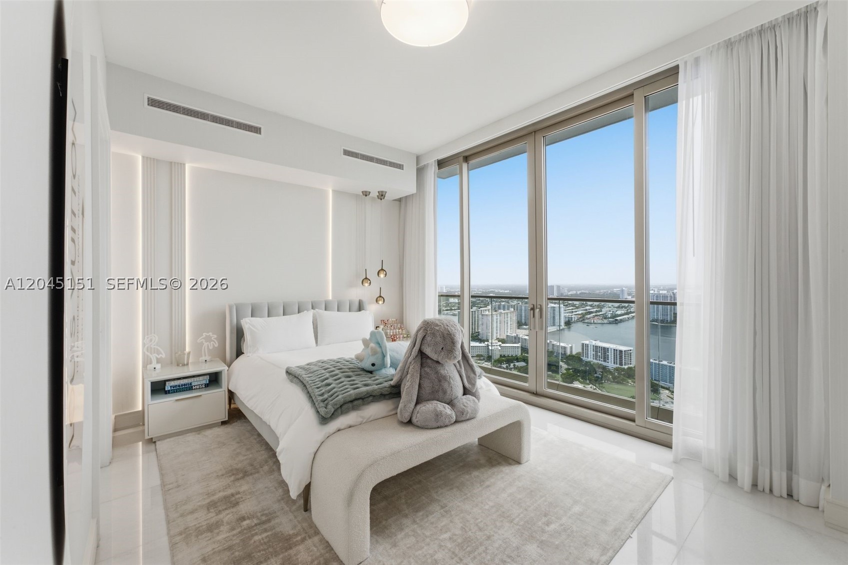 17901 Collins Ave #3906, Sunny Isles Beach FL 33160