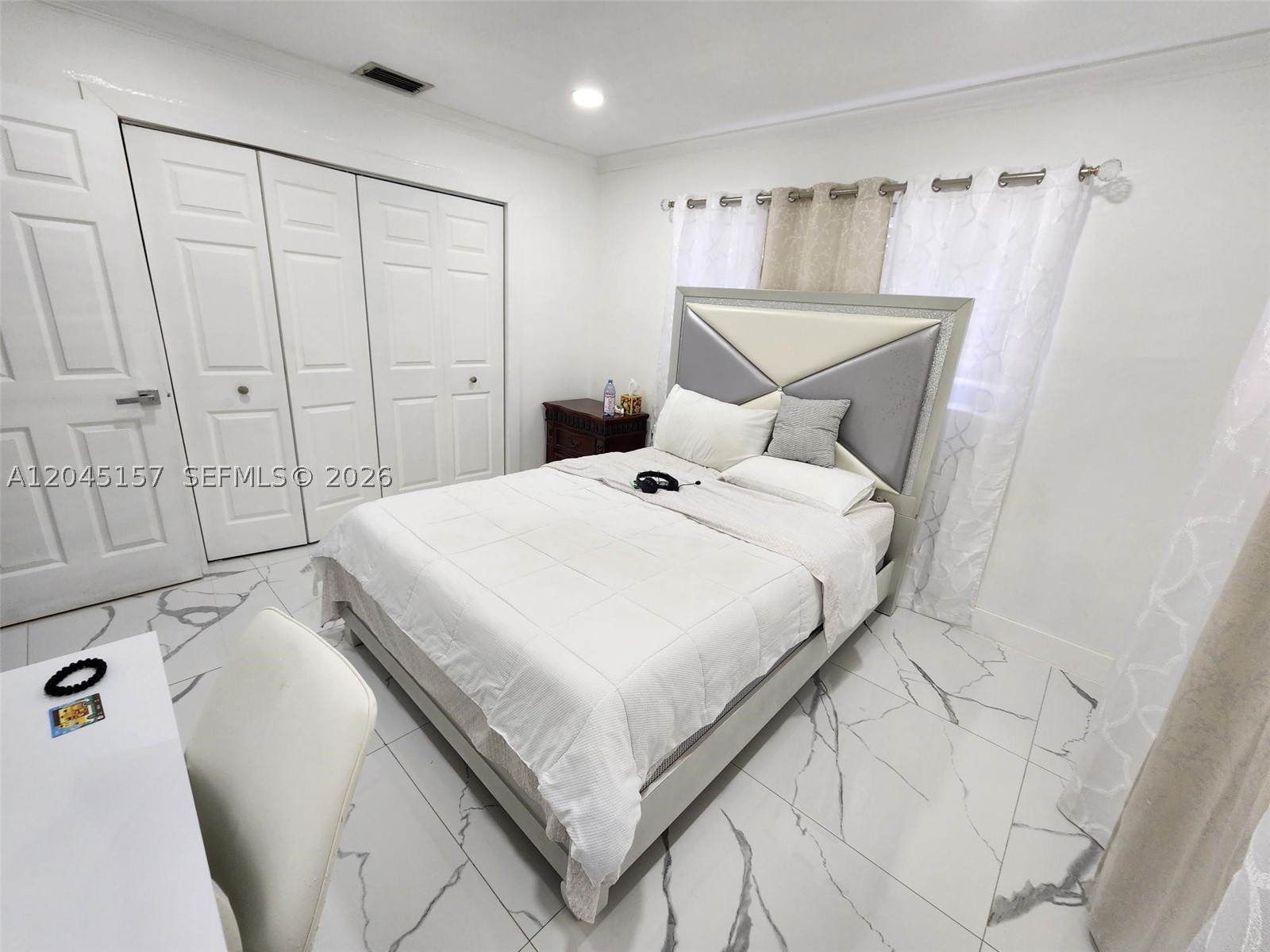 8240 SW 38th St, Miami FL 33155
