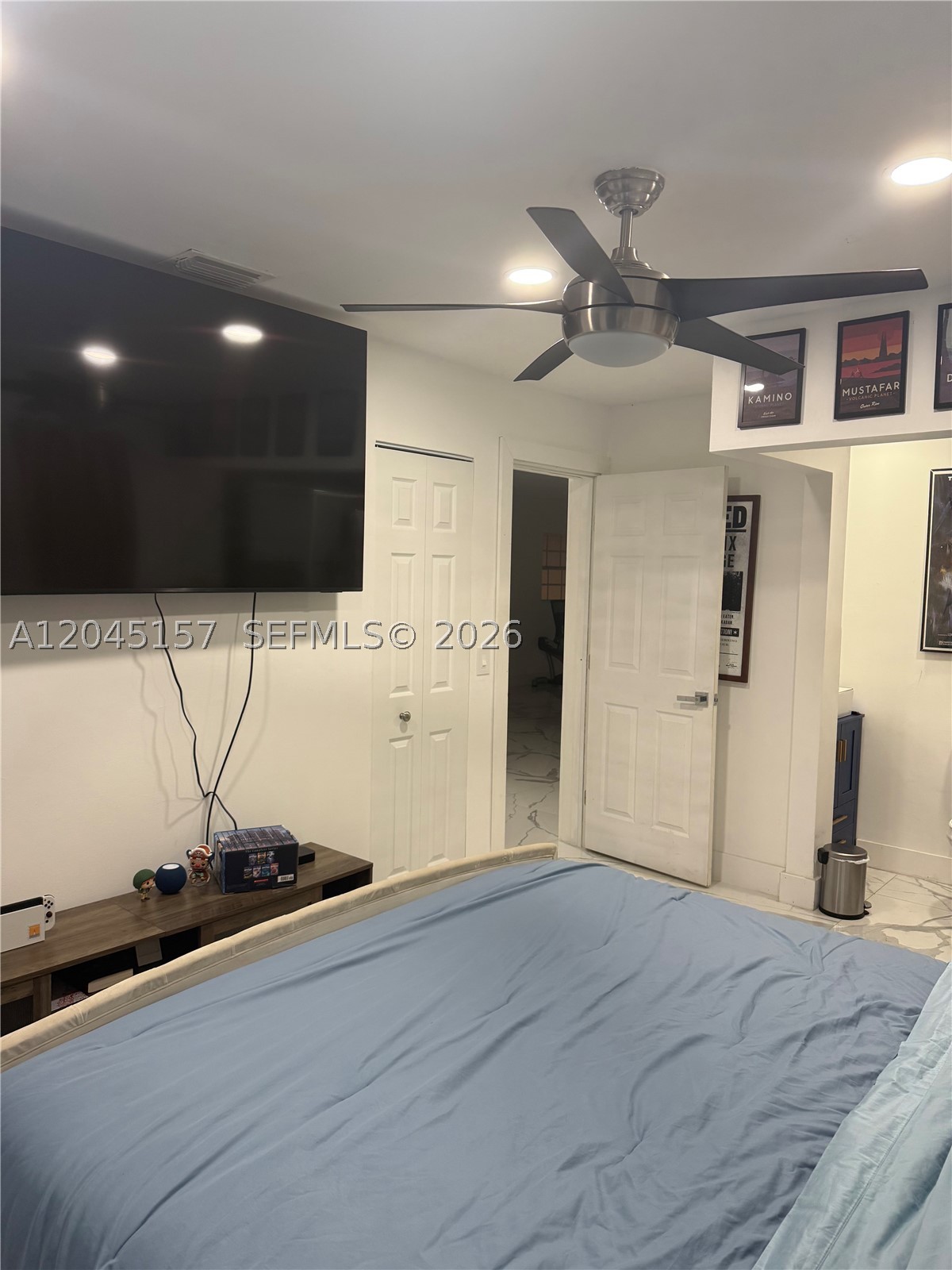 8240 SW 38th St, Miami FL 33155