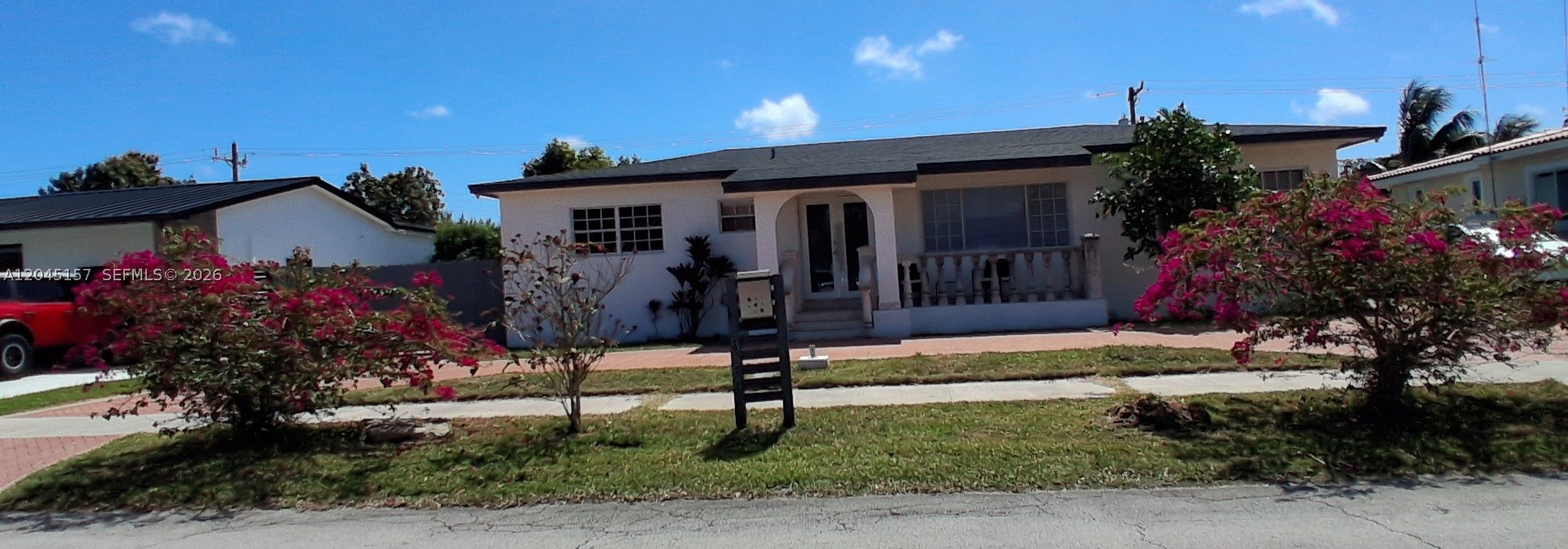 8240 SW 38th St, Miami FL 33155