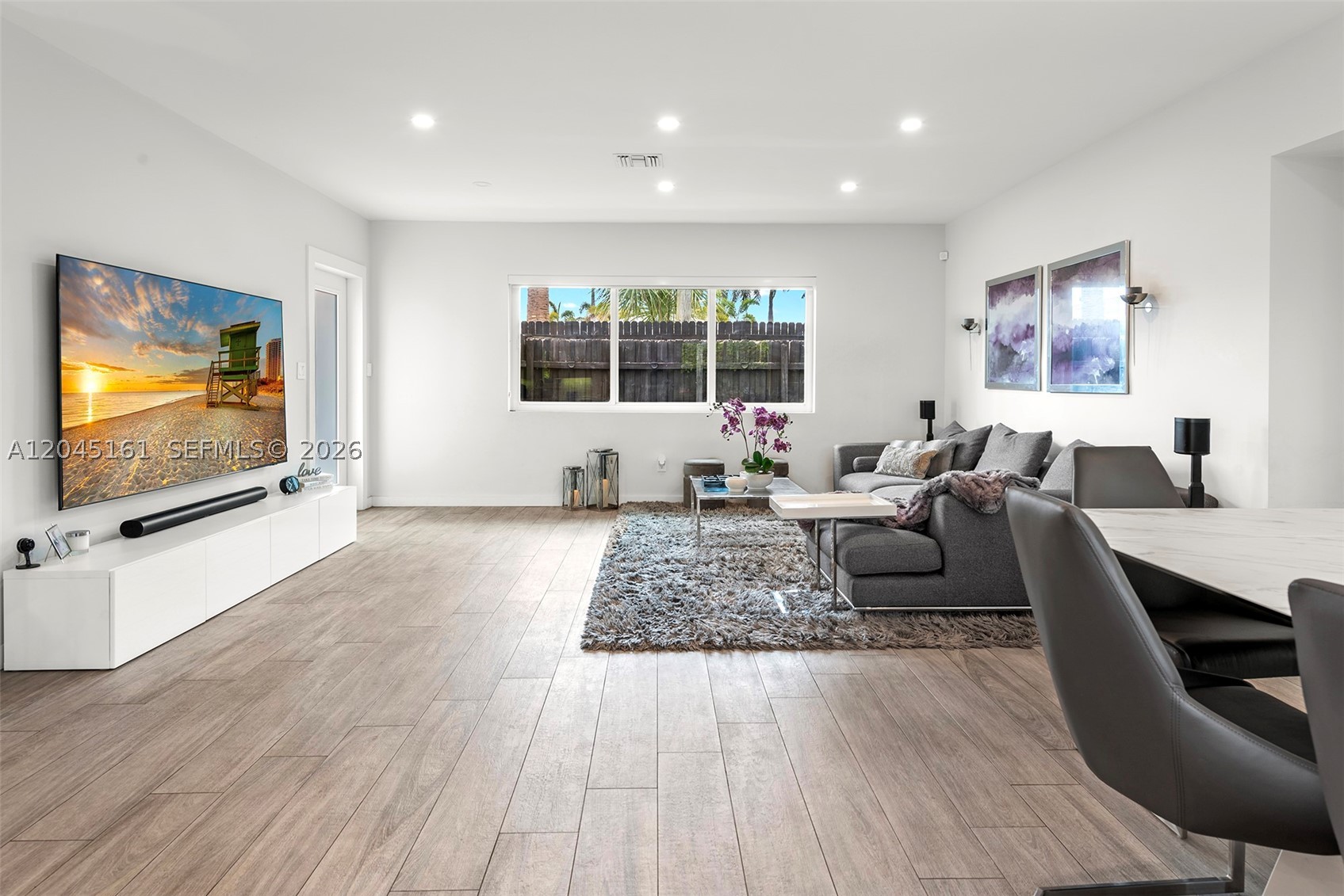1724 71st St, Miami Beach FL 33141