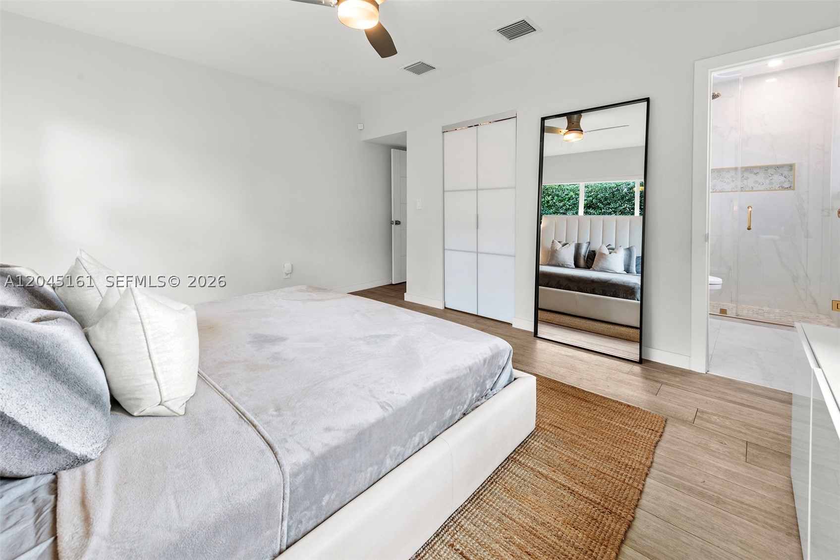 1724 71st St, Miami Beach FL 33141