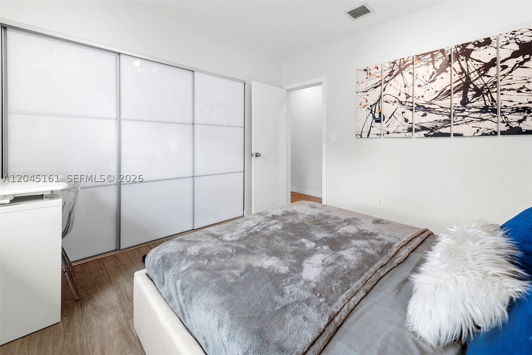 1724 71st St, Miami Beach FL 33141