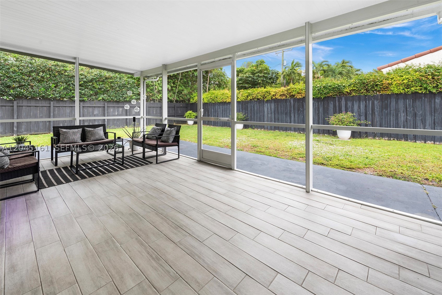 1724 71st St, Miami Beach FL 33141