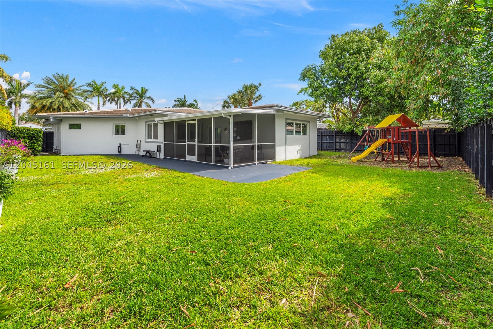 1724 71st St, Miami Beach FL 33141