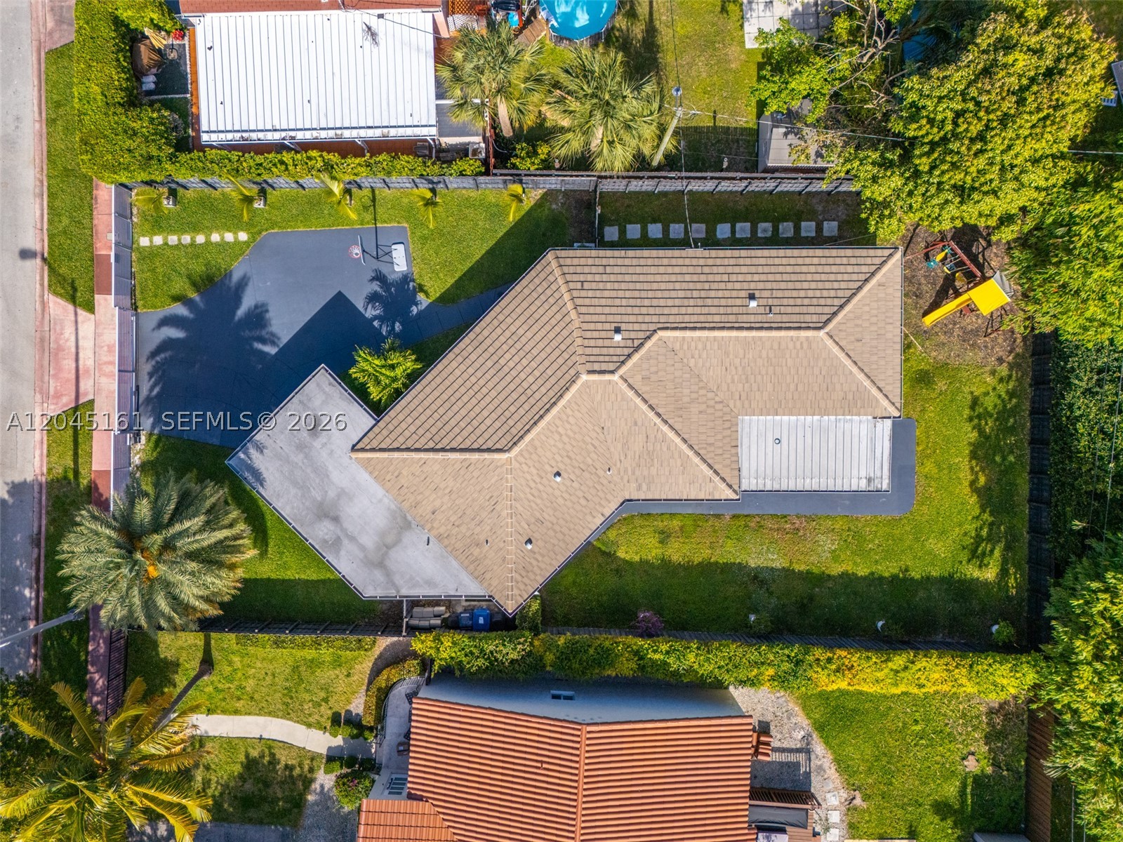 1724 71st St, Miami Beach FL 33141