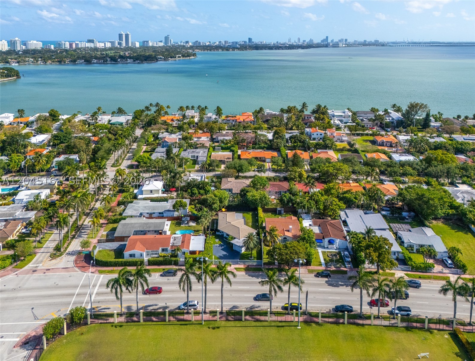 1724 71st St, Miami Beach FL 33141