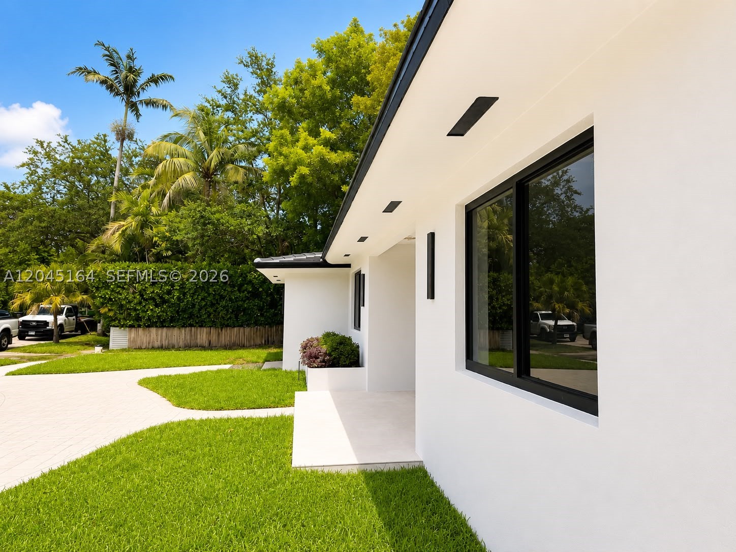 2 NE 91st St, Miami Shores FL 33138