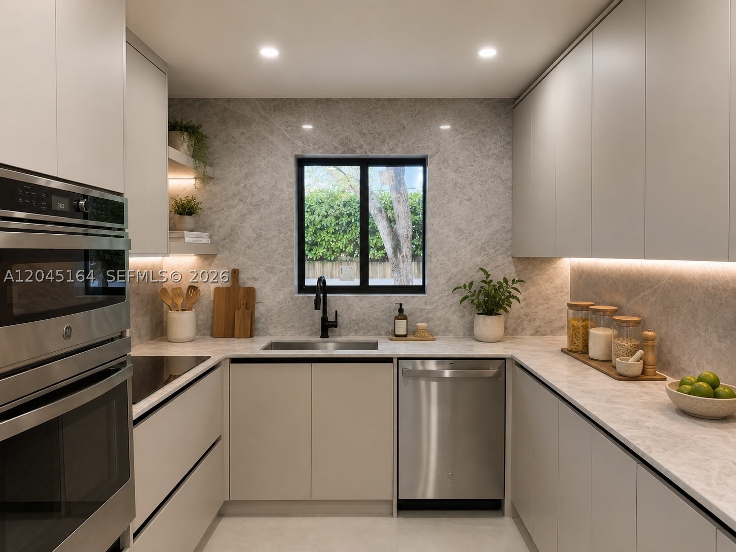 2 NE 91st St, Miami Shores FL 33138
