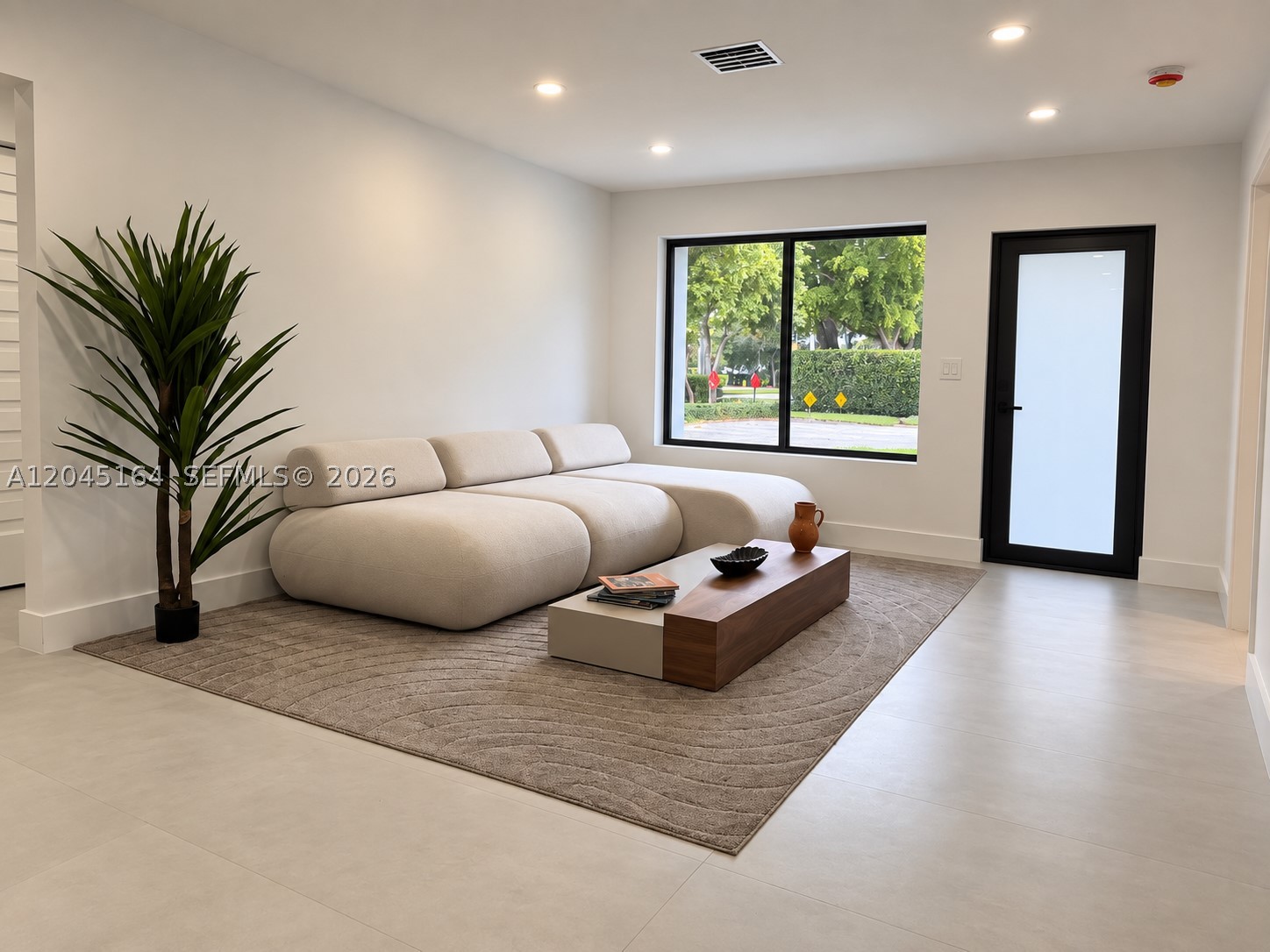 2 NE 91st St, Miami Shores FL 33138