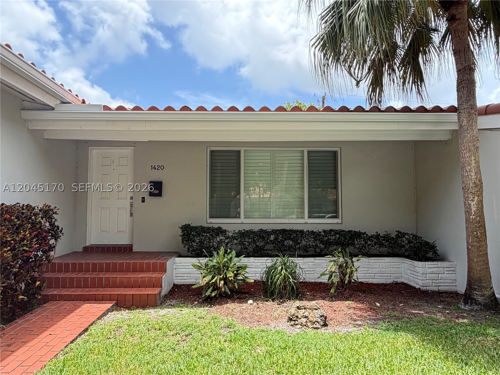 1420 Baracoa Ave, Coral Gables FL 33146